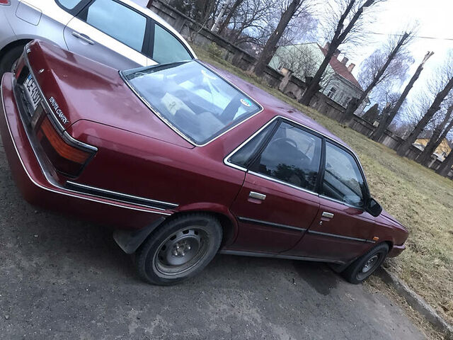 Тойота Камрі, Седан 1986 - 1991 II 2.0 Gli 16V (SV21)