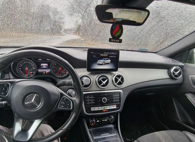 Мерседес ГЛА-Класс 2017 в Европе на Automoto.ua Черный Мерседес ГЛА-Класс, объемом двигателя 1 л и пробегом 120 тыс. км за 81000 $, фото 14 на Automoto.ua