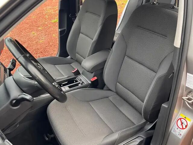 Фольксваген Гольф 2015 у Європі на Automoto.ua Сірий Фольксваген Гольф, об'ємом двигуна 1.2 л та пробігом 100 тис. км за 12263 $, фото 11 на Automoto.ua