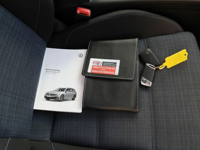 Фольксваген Пассат Вариант 2021 в Европе на Automoto.ua Серый Фольксваген Пассат Вариант, объемом двигателя 1.4 л и пробегом 141 тыс. км за 19355 $, фото 18 на Automoto.ua