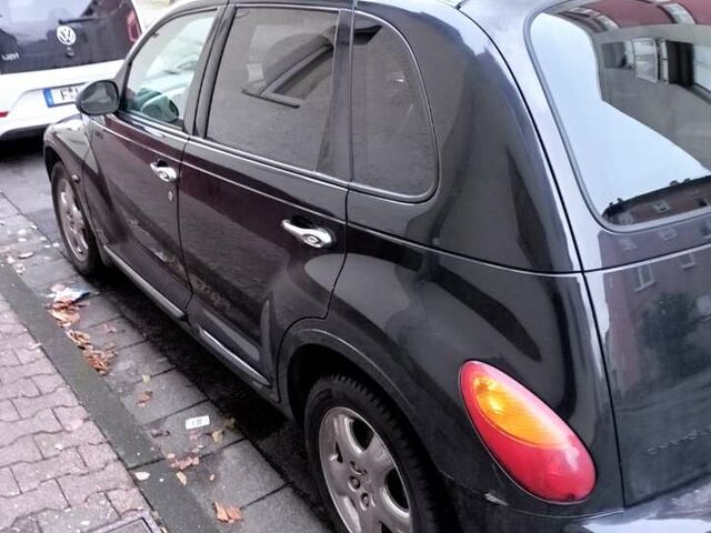 Чорний Крайслер PT Cruiser, об'ємом двигуна 2 л та пробігом 203 тис. км за 1852 $, фото 2 на Automoto.ua