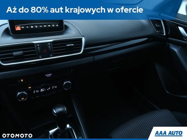 Мазда 3, объемом двигателя 2 л и пробегом 140 тыс. км за 11879 $, фото 12 на Automoto.ua