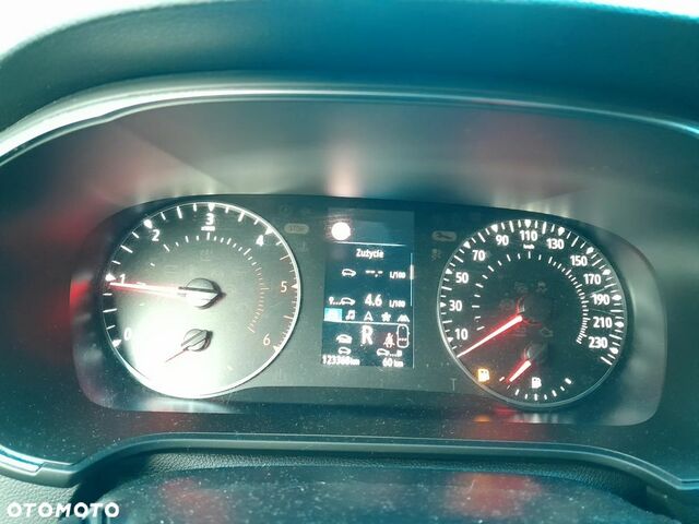 Рено Меган 2022 у Європі на Automoto.ua Сірий Рено Меган, об'ємом двигуна 1 л та пробігом 132 тис. км за 12809 $, фото 19 на Automoto.ua