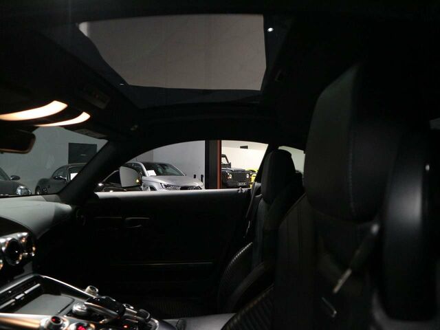 Мерседес AMG GT, объемом двигателя 3.98 л и пробегом 64 тыс. км за 92082 $, фото 15 на Automoto.ua