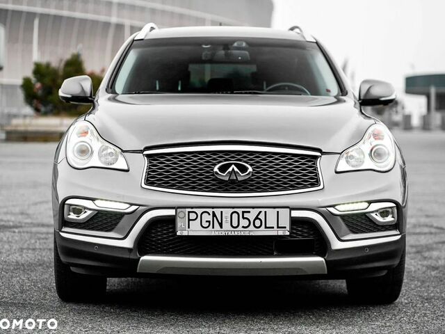 Інфініті QX50, об'ємом двигуна 3.7 л та пробігом 161 тис. км за 15983 $, фото 8 на Automoto.ua