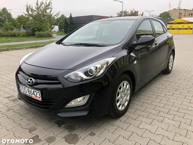 Хендай i30, об'ємом двигуна 1.4 л та пробігом 144 тис. км за 6911 $, фото 30 на Automoto.ua