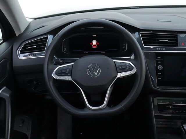 Фольксваген Tiguan Allspace 2024 у Європі на Automoto.ua Сірий Фольксваген Tiguan Allspace, об'ємом двигуна 1.5 л та пробігом 14 тис. км за 52257 $, фото 10 на Automoto.ua