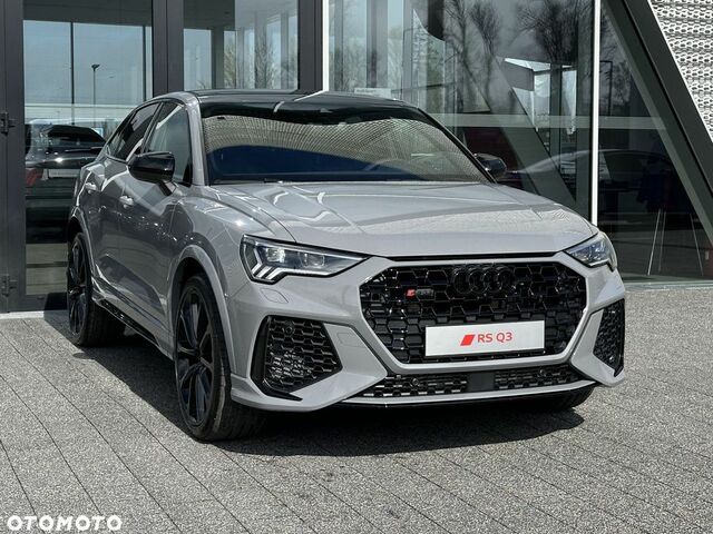 Ауді RS Q3, об'ємом двигуна 2.48 л та пробігом 5 тис. км за 75918 $, фото 2 на Automoto.ua