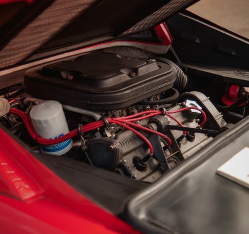 Красный Феррари 308, объемом двигателя 3 л и пробегом 62 тыс. км за 138495 $, фото 12 на Automoto.ua
