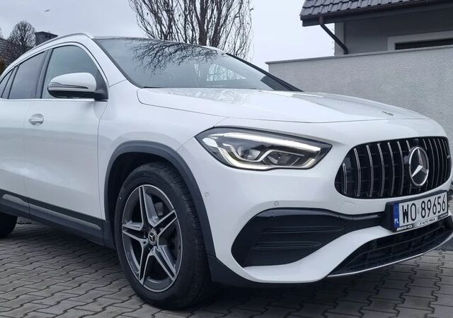 Мерседес ГЛА-Клас 2021 у Європі на Automoto.ua Білий Мерседес ГЛА-Клас, об'ємом двигуна 1 л та пробігом 41 тис. км за 32664 $, фото 24 на Automoto.ua