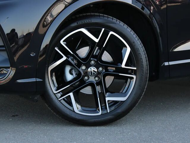 Фольксваген Тигуан 2025 в Европе на Automoto.ua Черный Фольксваген Тигуан, объемом двигателя 1.5 л и пробегом 3 тыс. км за 65014 $, фото 3 на Automoto.ua