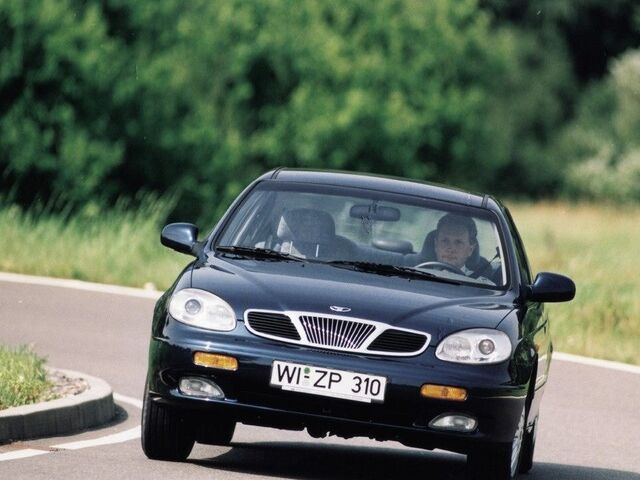 Дэу Леганза, Седан 1997 - 2002 1.8 i (95)