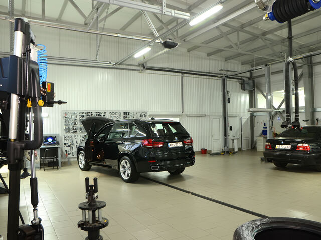 Купити нове авто BMW у Вінниці в автосалоні "Баварія Центр" | Фото 10 на Automoto.ua