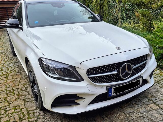 Мерседес Ц-Класс 2020 в Европе на Automoto.ua Белый Мерседес Ц-Класс, объемом двигателя 1 л и пробегом 58 тыс. км за 32930 $, фото 7 на Automoto.ua