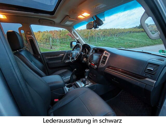 Мицубиси Паджеро 2015 в Европе на Automoto.ua Серебряный Мицубиси Паджеро, объемом двигателя 3.2 л и пробегом 100 тыс. км за 29990 $, фото 12 на Automoto.ua