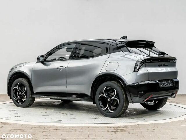 Альфа Ромео Джуниор 2025 в Европе на Automoto.ua Серый Альфа Ромео Джуниор, объемом двигателя 1 л и пробегом 350 тыс. км за 34601 $, фото 2 на Automoto.ua