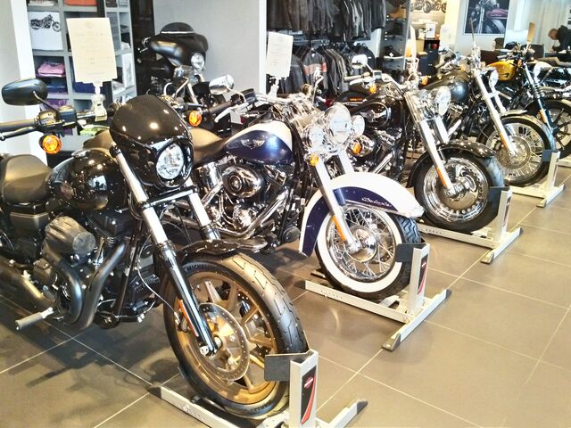 Автосалон "Harley-Davidson" у Києві на Automoto.ua Купити нове авто у Києві в автосалоні "Harley-Davidson" | Фото 10 на Automoto.ua
