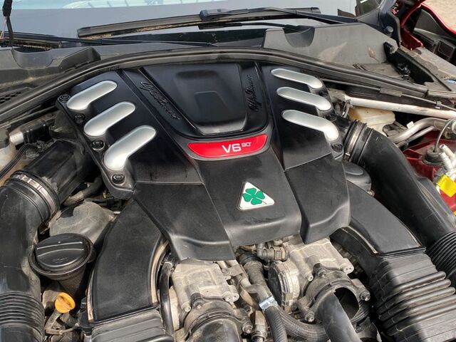 Червоний Альфа Ромео Джулія, об'ємом двигуна 2.89 л та пробігом 58 тис. км за 29094 $, фото 21 на Automoto.ua