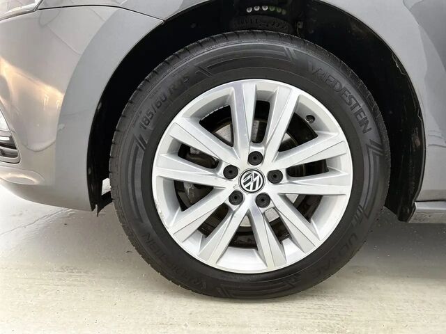 Фольксваген Поло 2016 у Європі на Automoto.ua Сірий Фольксваген Поло, об'ємом двигуна 1.2 л та пробігом 79 тис. км за 11387 $, фото 13 на Automoto.ua