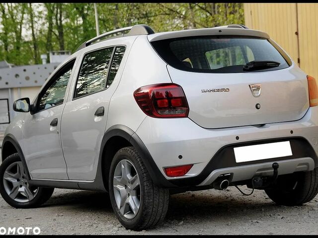 Дачія Sandero StepWay, об'ємом двигуна 0.9 л та пробігом 45 тис. км за 7192 $, фото 15 на Automoto.ua