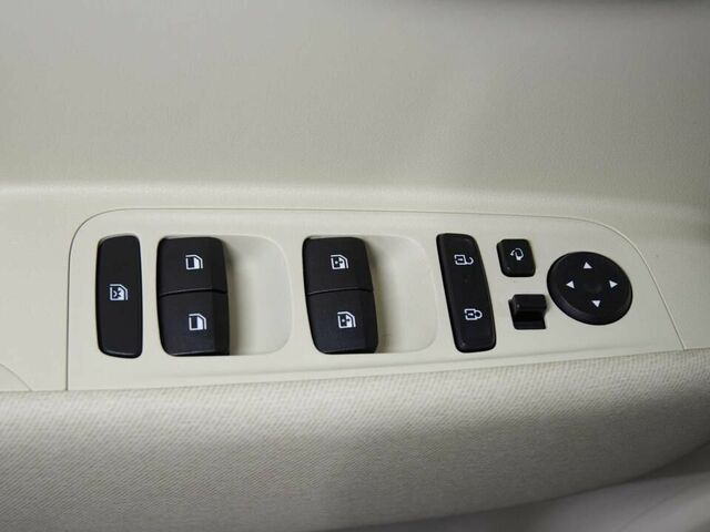 Хендай Inster 2025 у Європі на Automoto.ua Хендай Inster, об'ємом двигуна 0 л та пробігом 5 тис. км за 35433 $, фото 9 на Automoto.ua