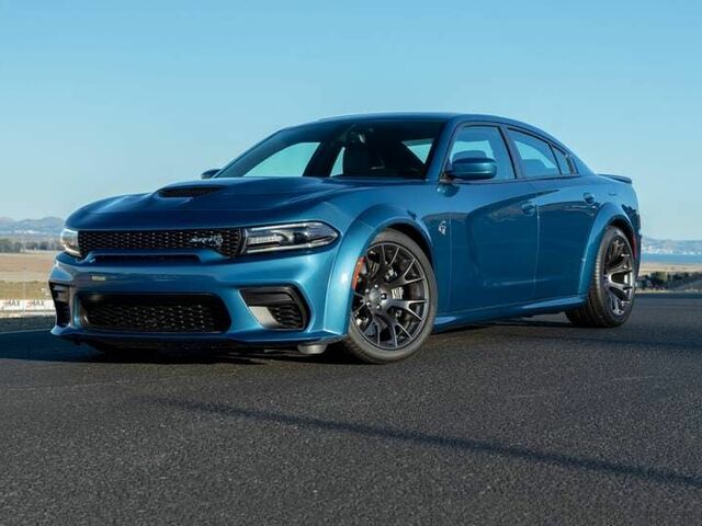 Дізнатись всі параметри автомобіля Dodge Charger 2023