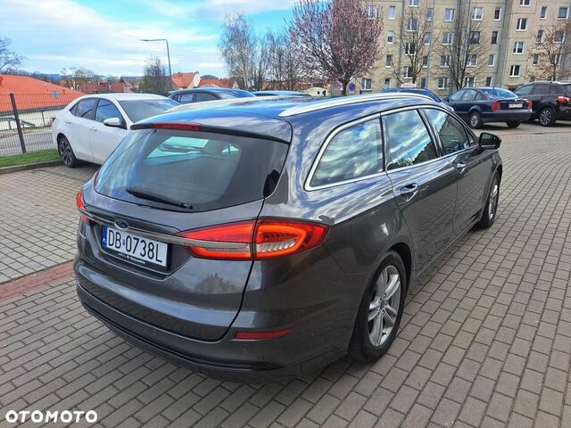 Форд Мондео, объемом двигателя 2 л и пробегом 166 тыс. км за 15119 $, фото 14 на Automoto.ua