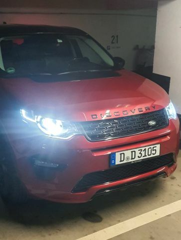 Красный Ленд Ровер Discovery Sport, объемом двигателя 2 л и пробегом 103 тыс. км за 25862 $, фото 1 на Automoto.ua