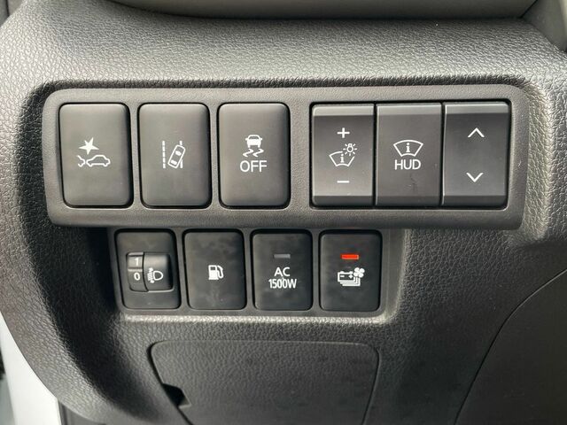 Міцубісі Eclipse Cross 2021 у Європі на Automoto.ua Білий Міцубісі Eclipse Cross, об'ємом двигуна 2.36 л та пробігом 45 тис. км за 30395 $, фото 23 на Automoto.ua