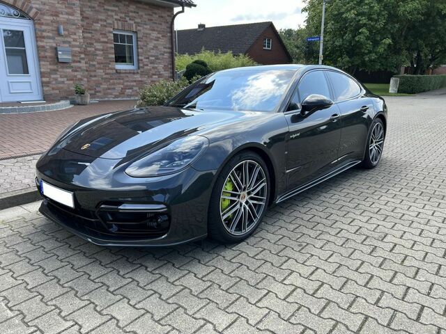 Сірий Порше Panamera, об'ємом двигуна 2.89 л та пробігом 17 тис. км за 99031 $, фото 3 на Automoto.ua