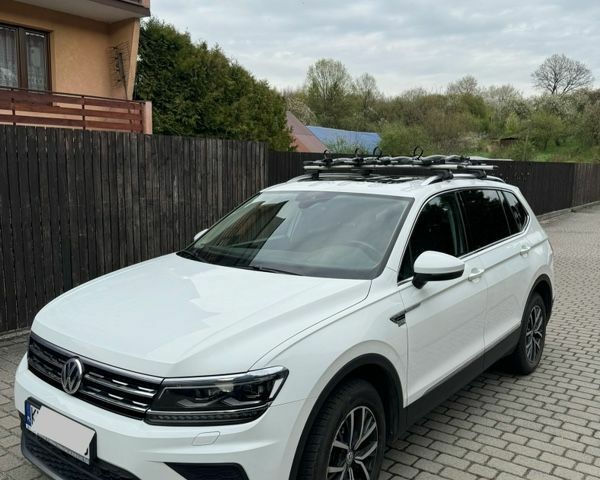 Фольксваген Tiguan Allspace, об'ємом двигуна 1.5 л та пробігом 95 тис. км за 20950 $, фото 8 на Automoto.ua