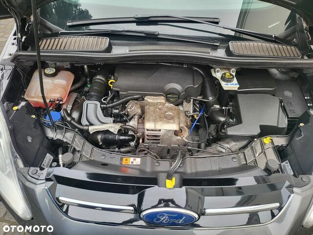 Форд Сі-Макс, об'ємом двигуна 1 л та пробігом 150 тис. км за 7754 $, фото 17 на Automoto.ua