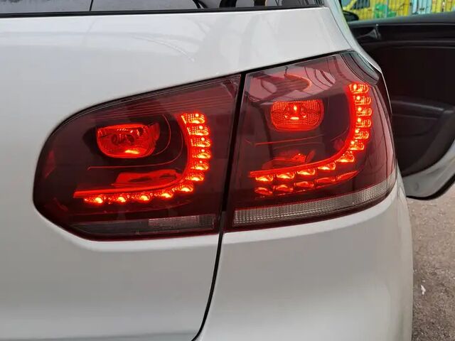 Фольксваген Гольф 2012 у Європі на Automoto.ua Білий Фольксваген Гольф, об'ємом двигуна 1.98 л та пробігом 207 тис. км за 16189 $, фото 7 на Automoto.ua