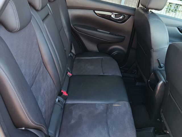 Ниссан Кашкай 2014 в Европе на Automoto.ua Белый Ниссан Кашкай, объемом двигателя 1.46 л и пробегом 202 тыс. км за 9900 $, фото 12 на Automoto.ua