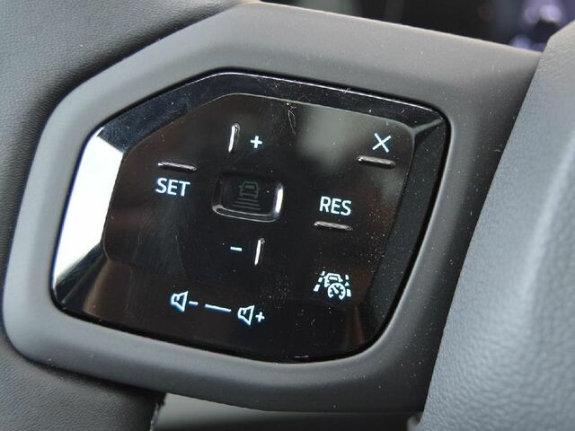 Форд Експлорер 2025 у Європі на Automoto.ua Синій Форд Експлорер, об'ємом двигуна 0 л та пробігом 3 тис. км за 59813 $, фото 11 на Automoto.ua