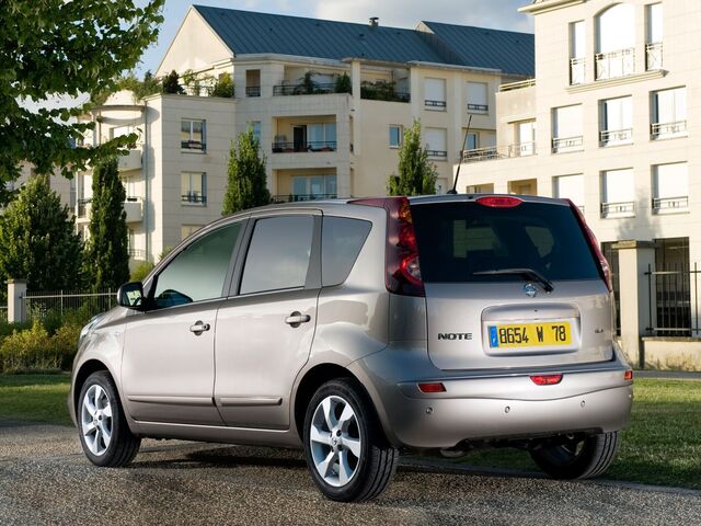 Ніссан Ноут, Хетчбек 2005 - 2013 1.6 i 16V