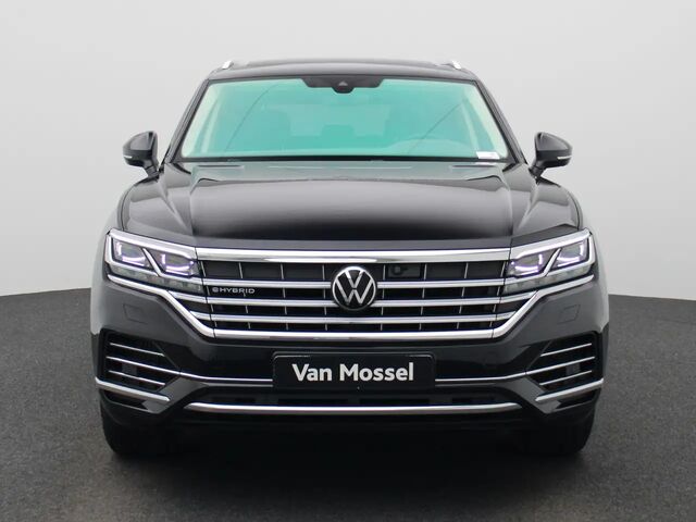 Фольксваген Туарег 2020 у Європі на Automoto.ua Чорний Фольксваген Туарег, об'ємом двигуна 3 л та пробігом 52 тис. км за 69944 $, фото 2 на Automoto.ua