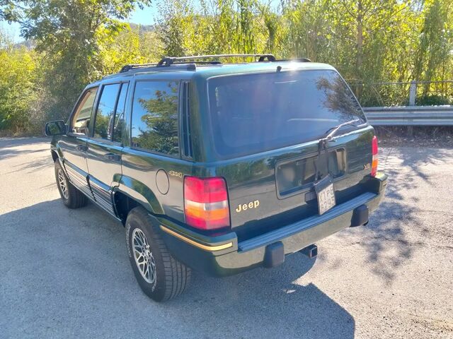 Джип Гранд Чероки 1995 в Европе на Automoto.ua Зеленый Джип Гранд Чероки, объемом двигателя 5.22 л и пробегом 187 тыс. км за 9342 $, фото 4 на Automoto.ua