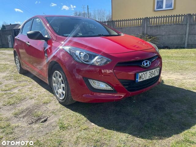 Хендай i30, об'ємом двигуна 1.4 л та пробігом 105 тис. км за 8207 $, фото 2 на Automoto.ua