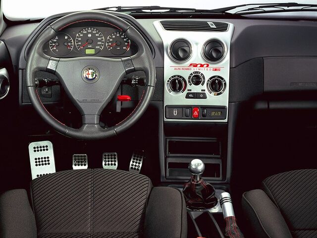 Альфа Ромео 145, Хэтчбек 1995 - 2000 Alfa  2.0 16V T.S.