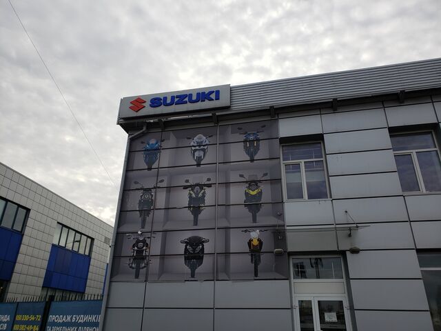 Купити нове авто  у Києві в автосалоні "Suzuki на Подолі" | Фото 1 на Automoto.ua