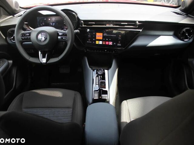 Альфа Ромео Джуниор 2025 в Европе на Automoto.ua Черный Альфа Ромео Джуниор, объемом двигателя 1 л и пробегом 1 тыс. км за 123500 $, фото 7 на Automoto.ua