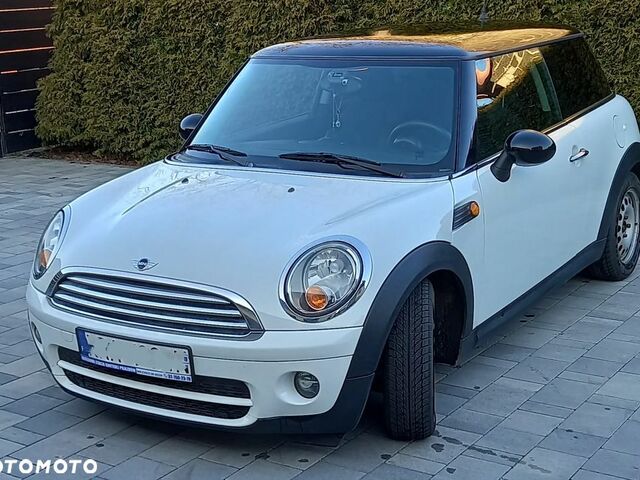 Міні Cooper, об'ємом двигуна 1.56 л та пробігом 180 тис. км за 3499 $, фото 1 на Automoto.ua