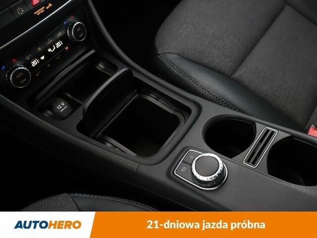 Мерседес ГЛА-Класс 2014 в Европе на Automoto.ua Серый Мерседес ГЛА-Класс, объемом двигателя 1 л и пробегом 169 тыс. км за 14189 $, фото 24 на Automoto.ua