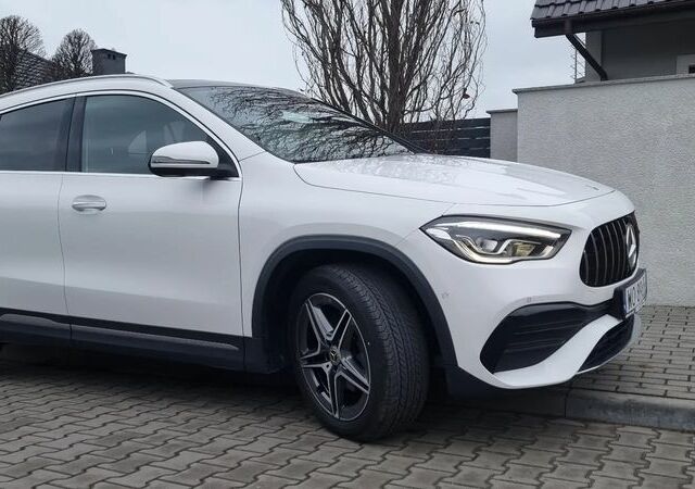 Мерседес ГЛА-Клас 2021 у Європі на Automoto.ua Білий Мерседес ГЛА-Клас, об'ємом двигуна 1 л та пробігом 41 тис. км за 32664 $, фото 5 на Automoto.ua