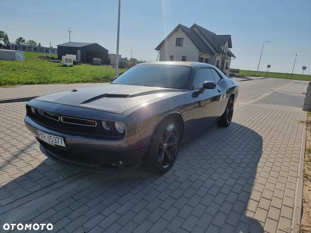 Додж Challenger, об'ємом двигуна 5.65 л та пробігом 141 тис. км за 22030 $, фото 1 на Automoto.ua