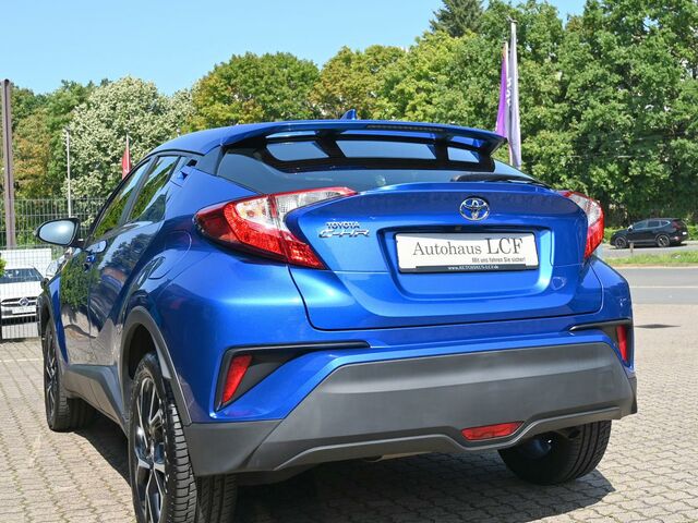 Тойота C-HR 2019 у Європі на Automoto.ua Тойота C-HR, об'ємом двигуна 1.2 л та пробігом 40 тис. км за 14889 $, фото 7 на Automoto.ua