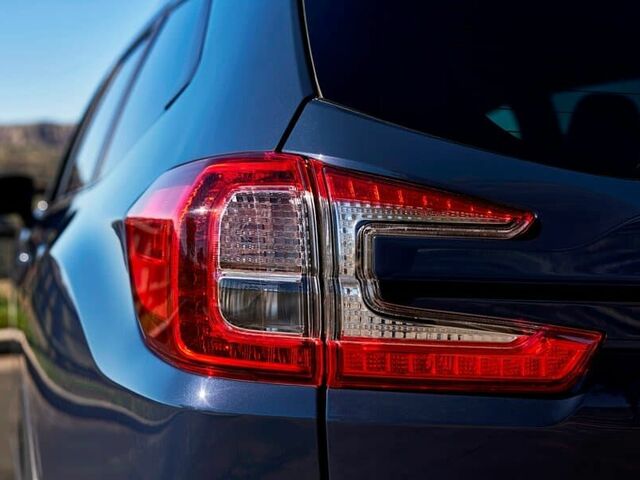 Дізнатись параметри авто Subaru Ascent 2023