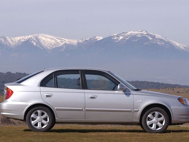 Хендай Акцент, Хэтчбек 1999 - н.в. Hatchback II 1.5 i 12V GLS