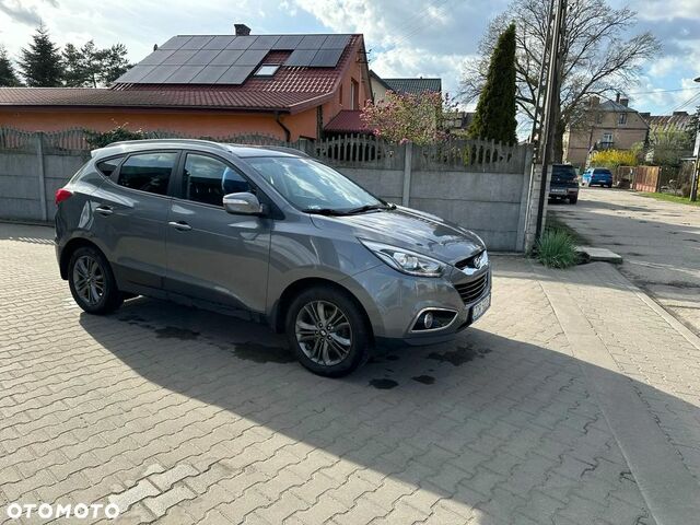 Хендай их35, объемом двигателя 2 л и пробегом 213 тыс. км за 11425 $, фото 1 на Automoto.ua